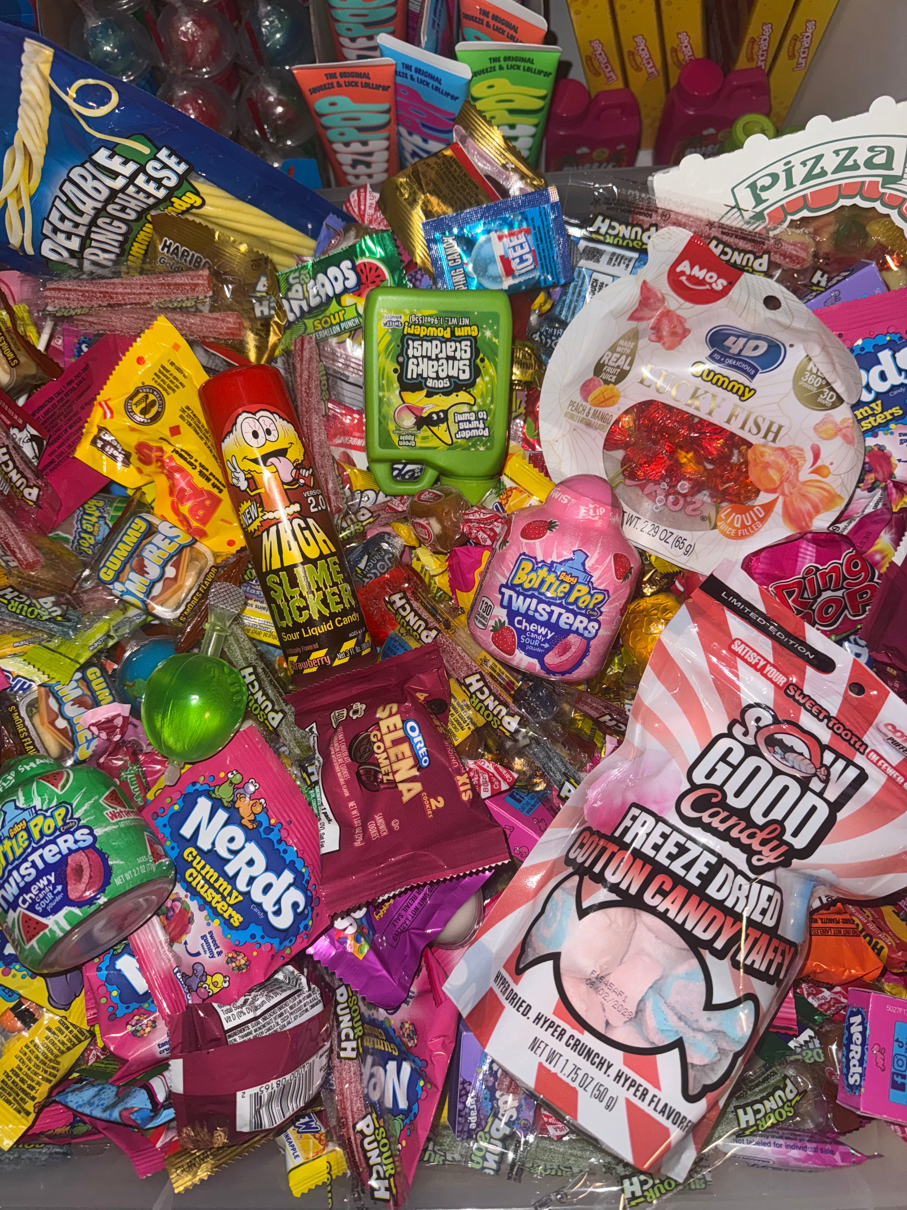 Tiktok Candy Scoop!