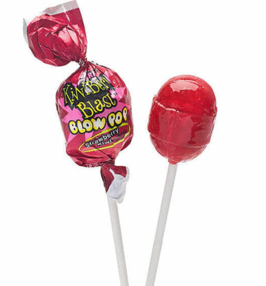 Charms Kiwi Berry Blast lollipop (1)